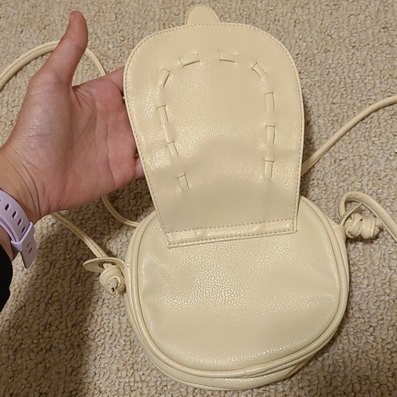 Mini crossbody white bag - Picture 3 of 3
